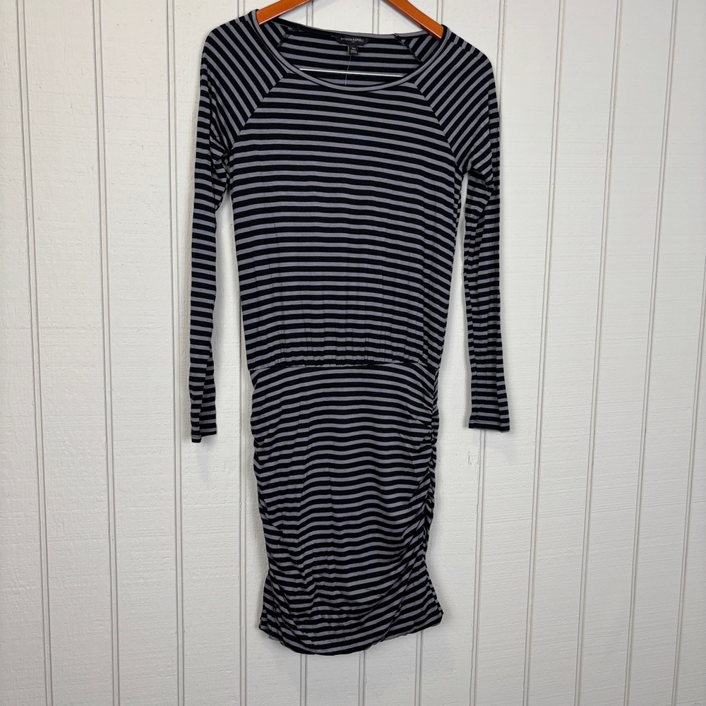 NWT Banana Republic Medium Black/Gray Striped Stretch Knit Dress Ruching Sz XS.